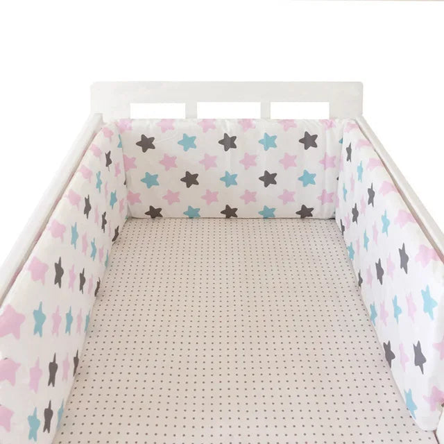 Protector de cuna con laterales